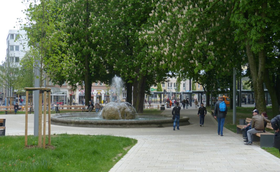 Augsburg bereitet seine Brunnen ab 7. April für die Saison vor Augsburg bereitet seine Brunnen ab 7. April für die Saison vor