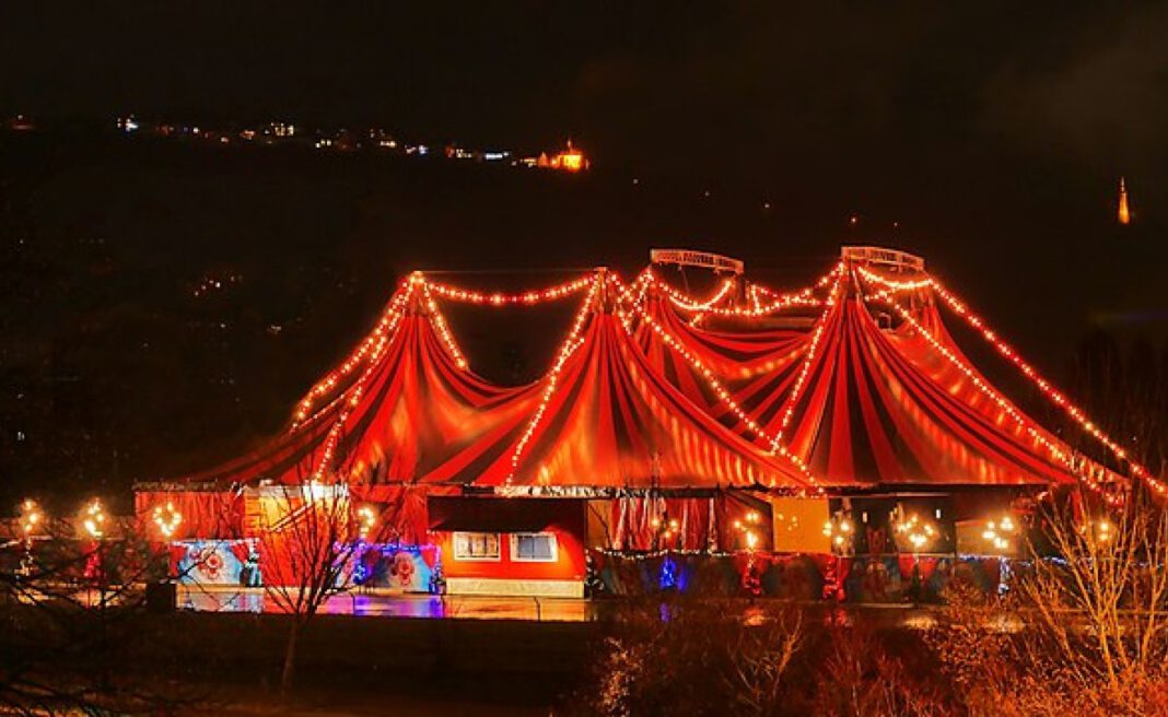 Dultplatz West in Regensburg wochenlang gesperrt wegen Weihnachtscircus