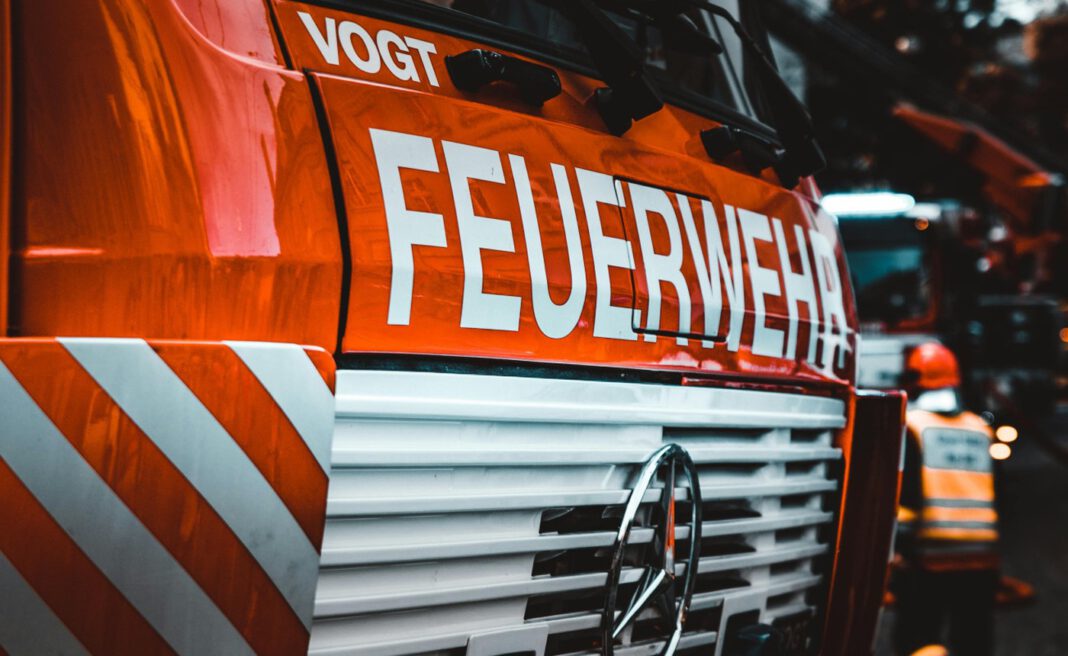 Ingolstadt ehrt 21 Mitglieder der Freiwilligen Feuerwehren für langjährigen Einsatz