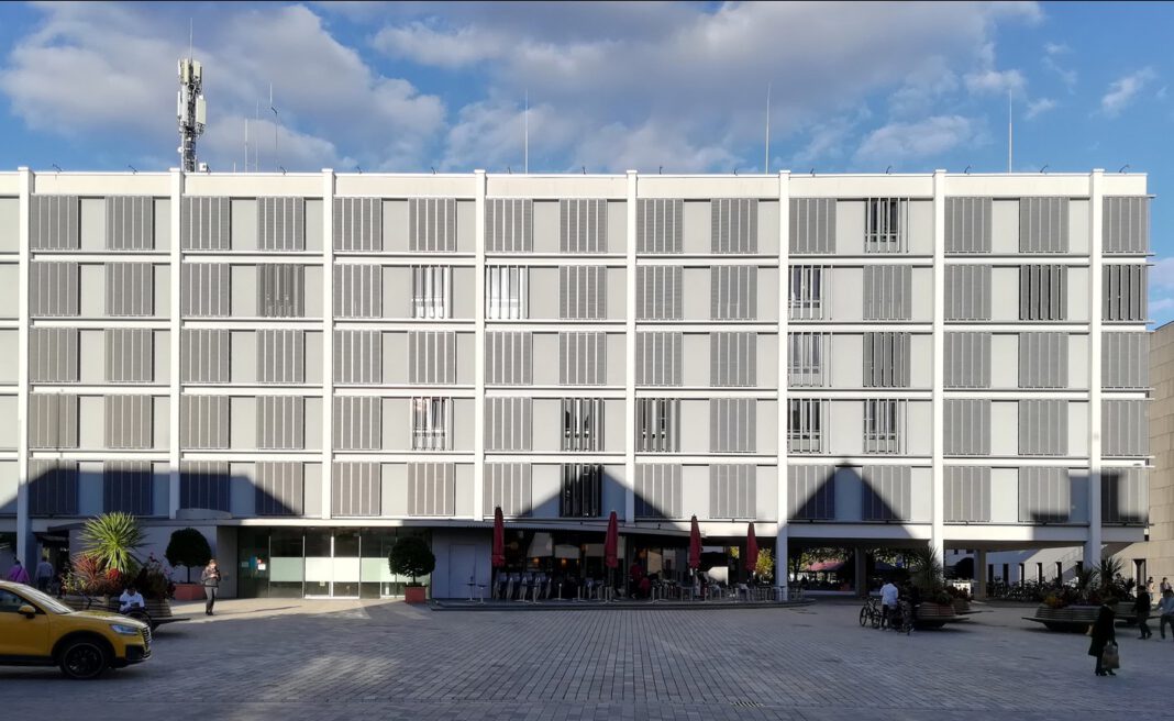 Ingolstädter Kulturausschuss berät über Kulturgeschehen, Schulbau und NS-Opfer