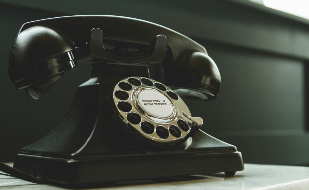 Seniorenbeirat informiert über Trickbetrug am Telefon in Regensburg